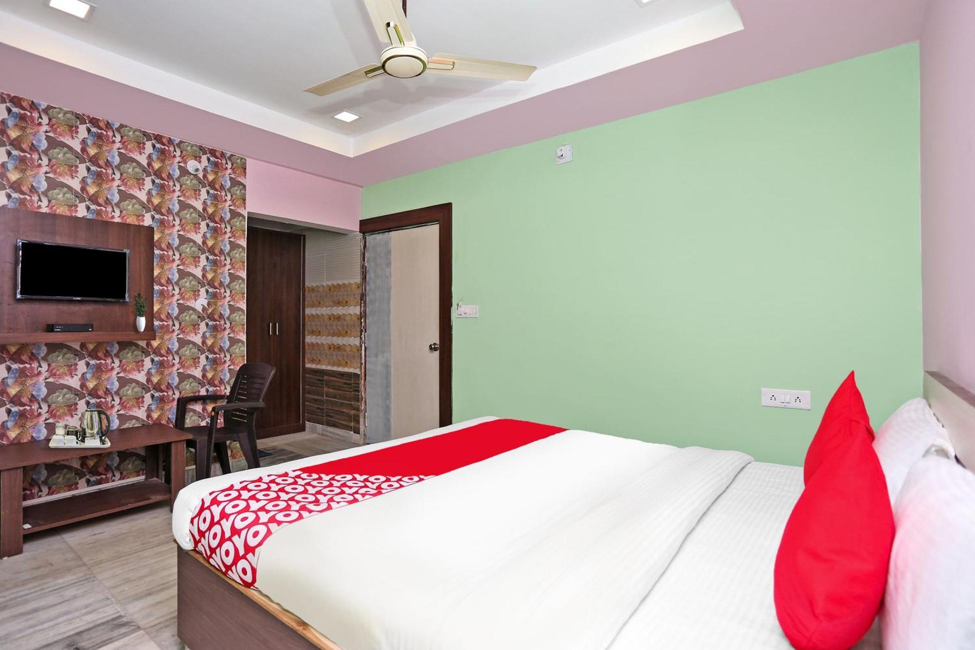 Super Collection O Aryan Hotel Khandagiri Eksteriør bilde